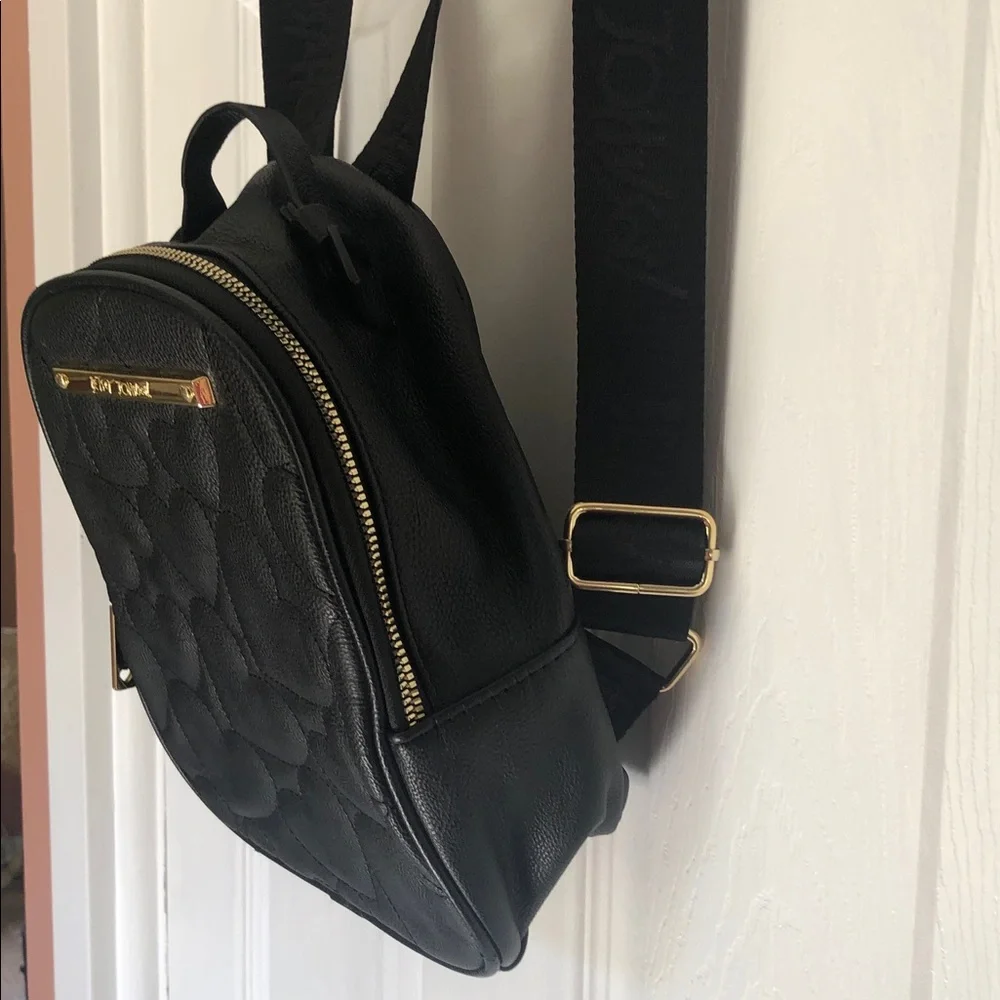 Betsey Johnson betsey johnson